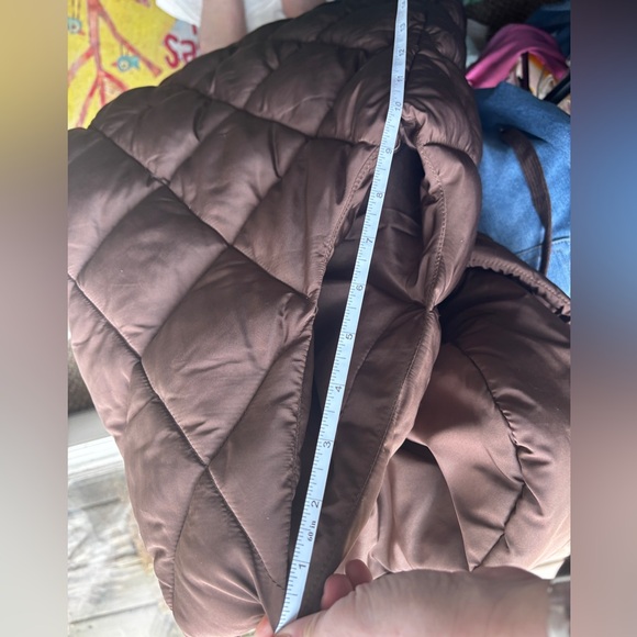 NWT Papillon Women's Chocolate Quilted Hooded Vest - Picture 7 of 7